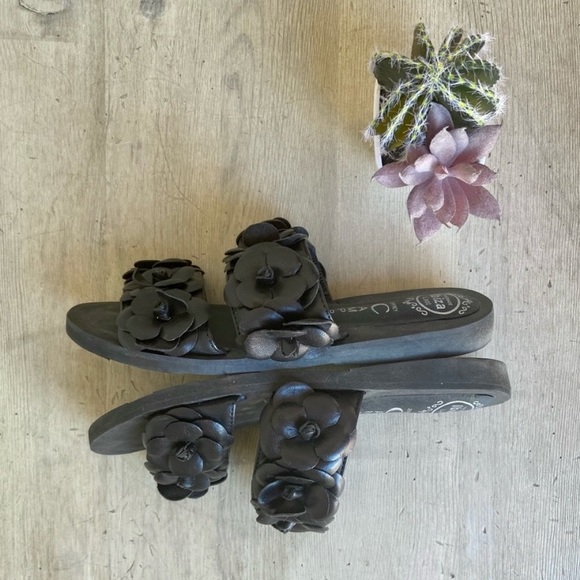 JEFFREY CAMPBELL Rosebud double strap black slide - Picture 6 of 16